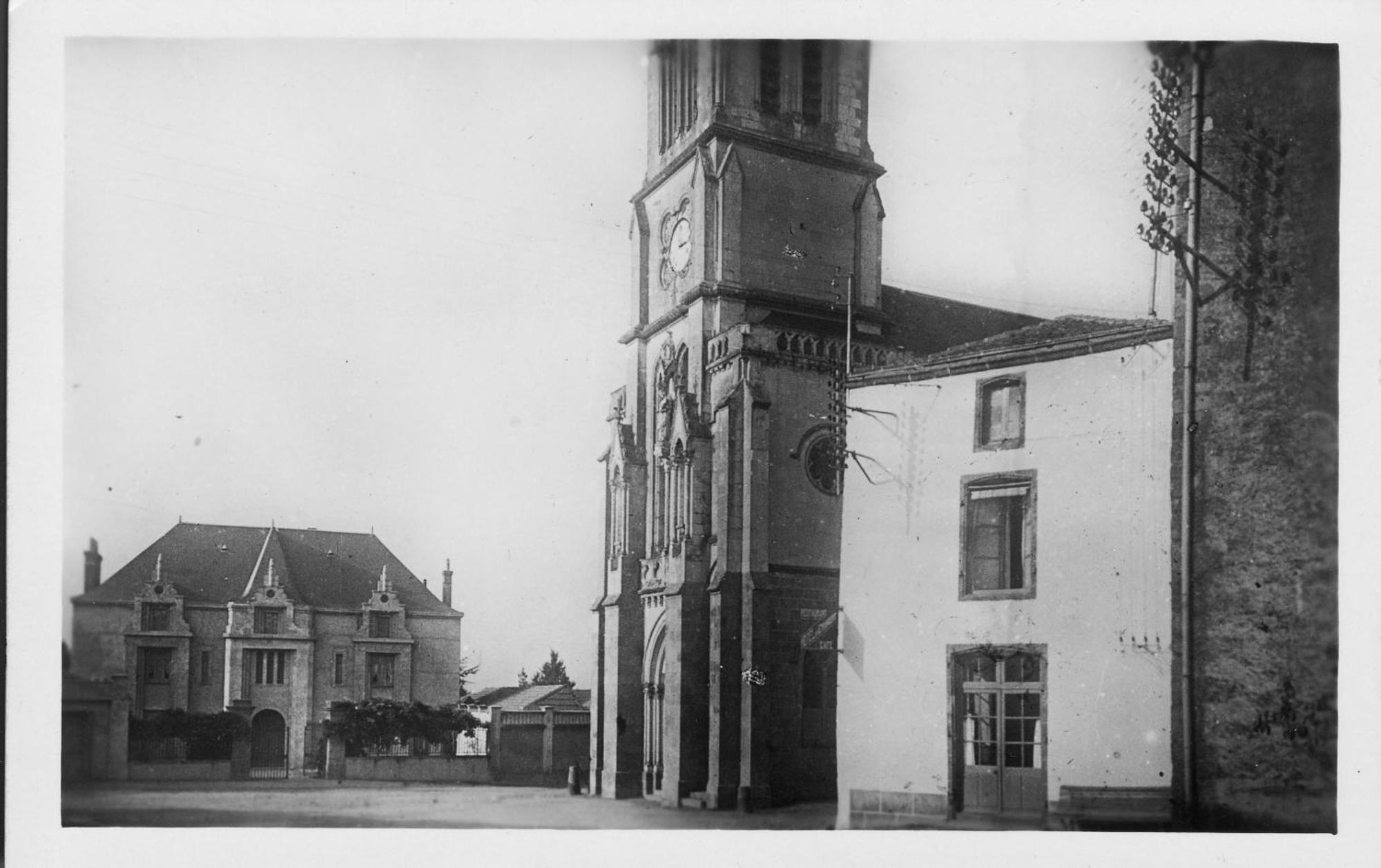 Hotel De La Barbacane Tiffauges Esterno foto